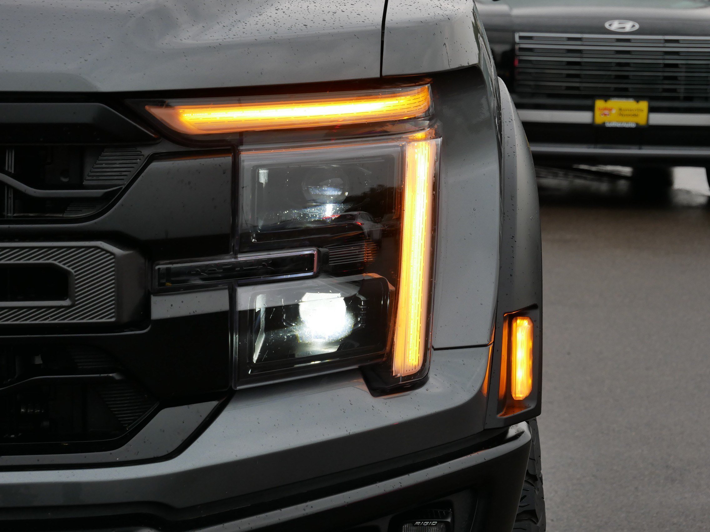 2026 Ford F-150 Raptor - Photo 16