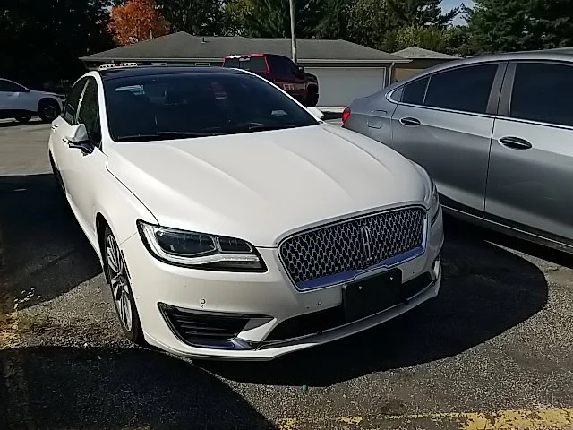 2017 Lincoln MKZ