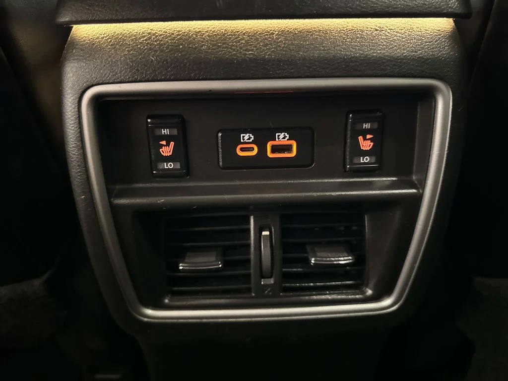 Certified Used 2021 Gray Nissan Platinum image 31