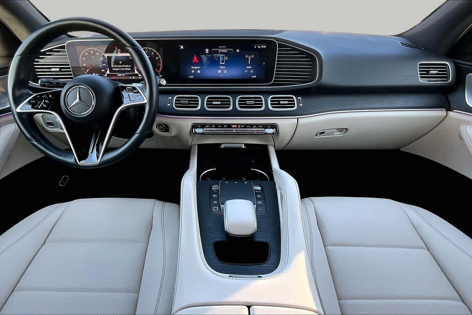 Used 2025 Polar White Mercedes-Benz GLE 350 image 16