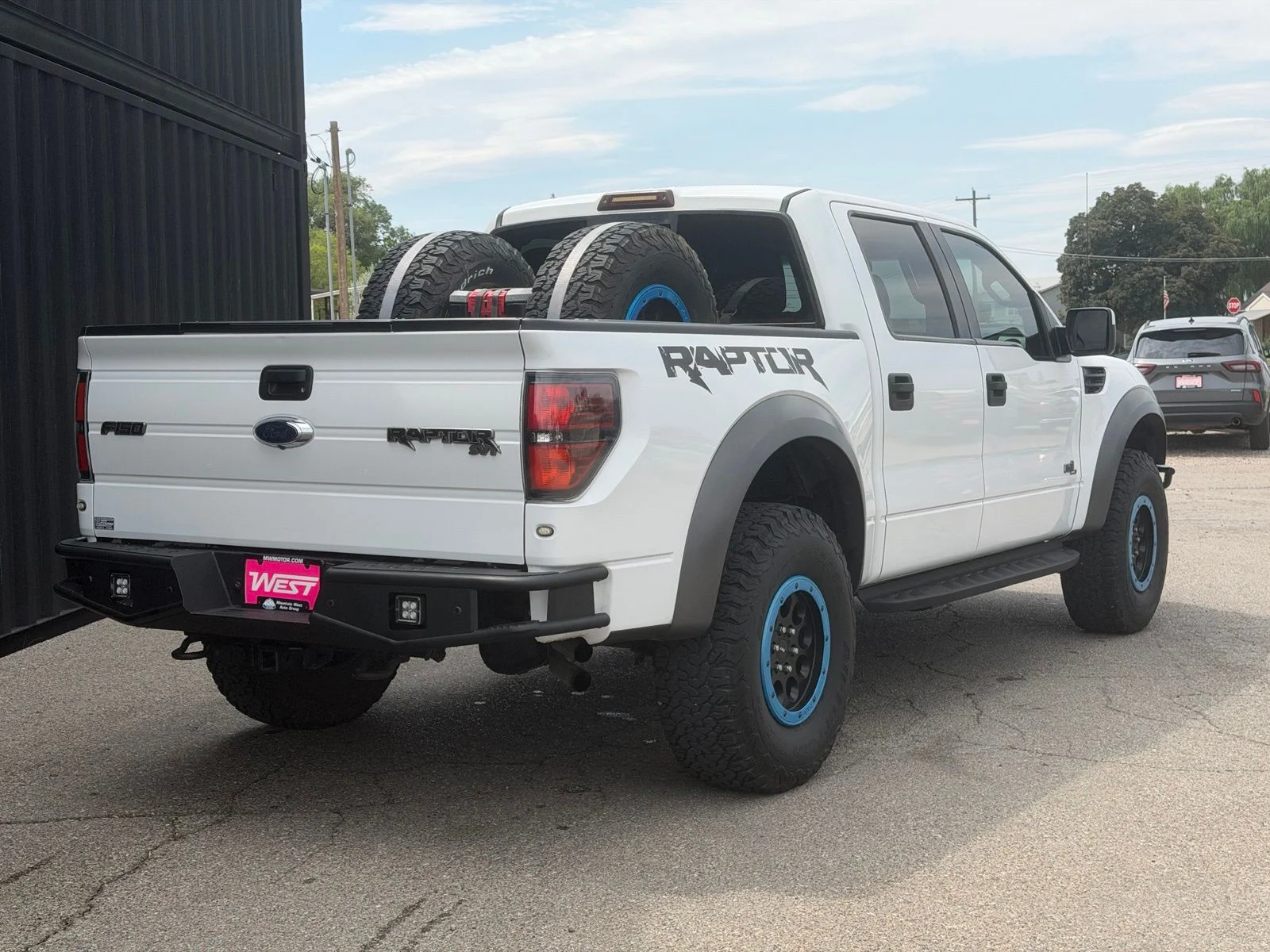 Used 2013 White Ford SVT Raptor image 7