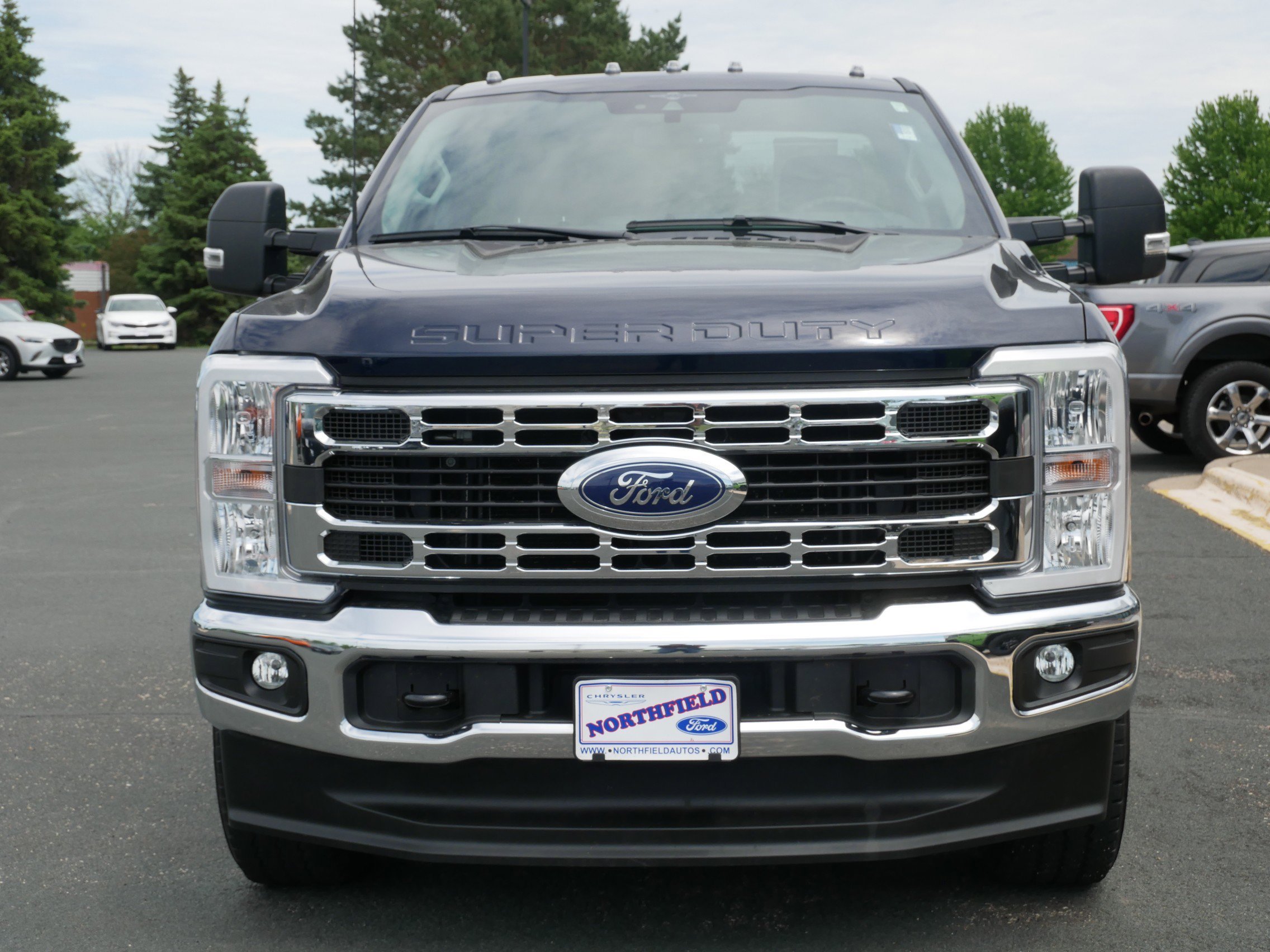 Used 2023 Blue Ford XLT image 3