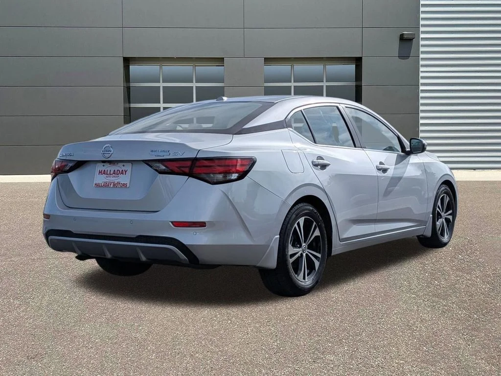 Certified Used 2022 Brilliant Silver Metallic Nissan SV image 5