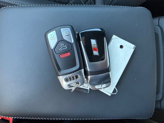 Used 2019 Black Metallic Audi Prestige image 27