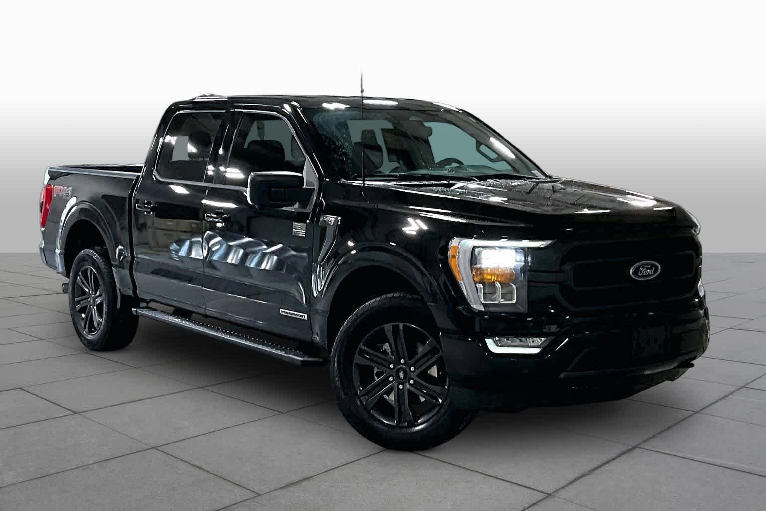 Used 2021 Agate Black Ford XLT image 3