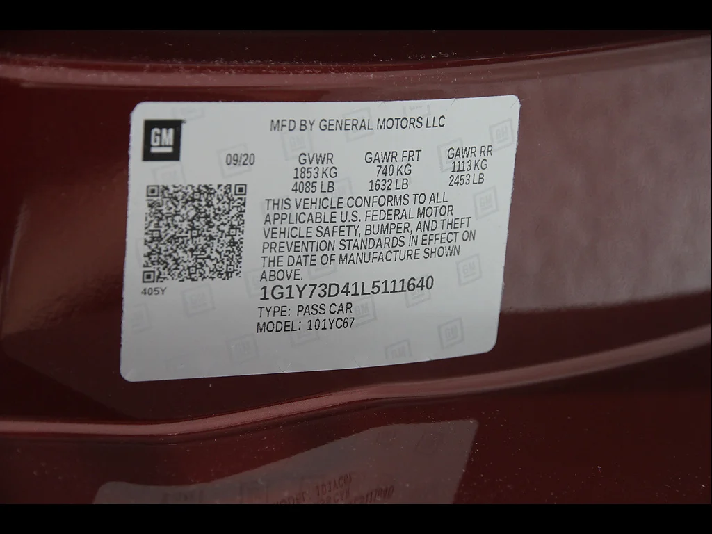Used 2020 Long Beach Red Metallic Tintcoat Chevrolet Stingray image 28