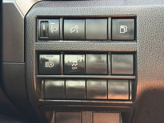 Used 2025 White Toyota SR5 image 26
