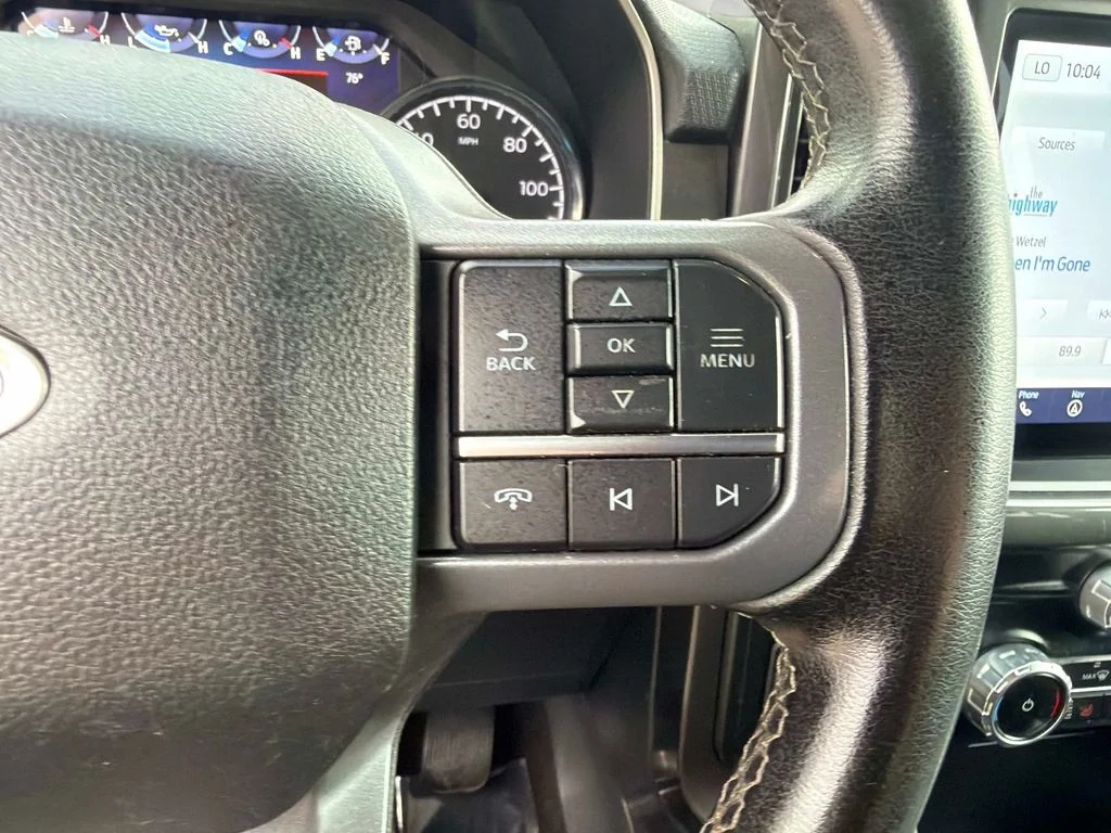 Used 2023 Silver Ford XLT image 28