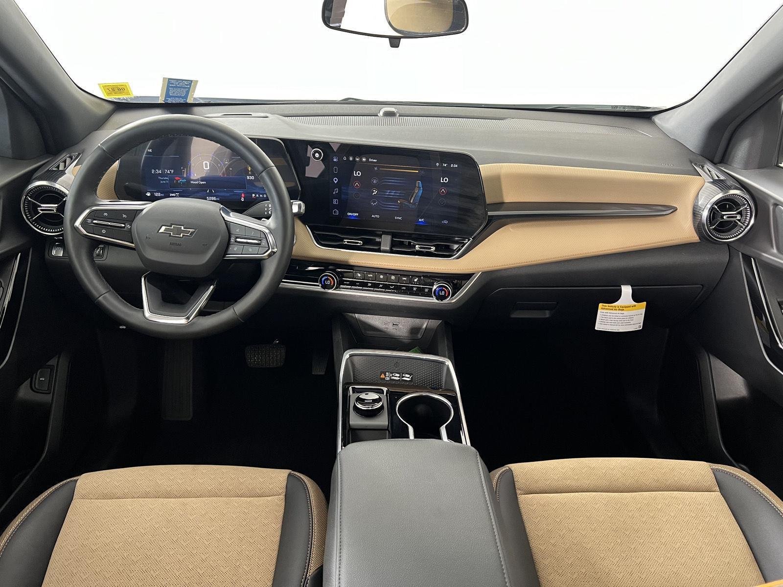 Used 2026 Polar White Tricoat Chevrolet AWD ACTIV image 19