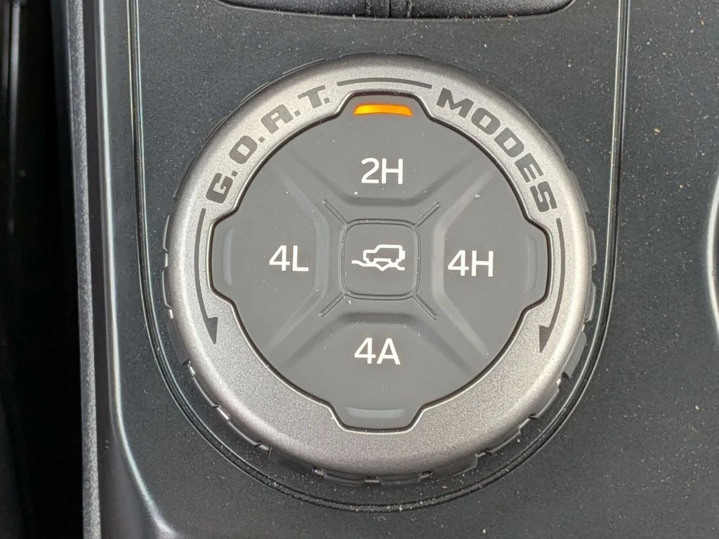 New 2026 Desert Sand Ford Badlands® image 18