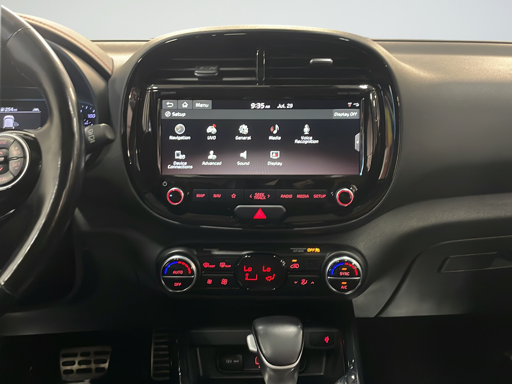 Used 2020 White Kia GT-Line Turbo image 19