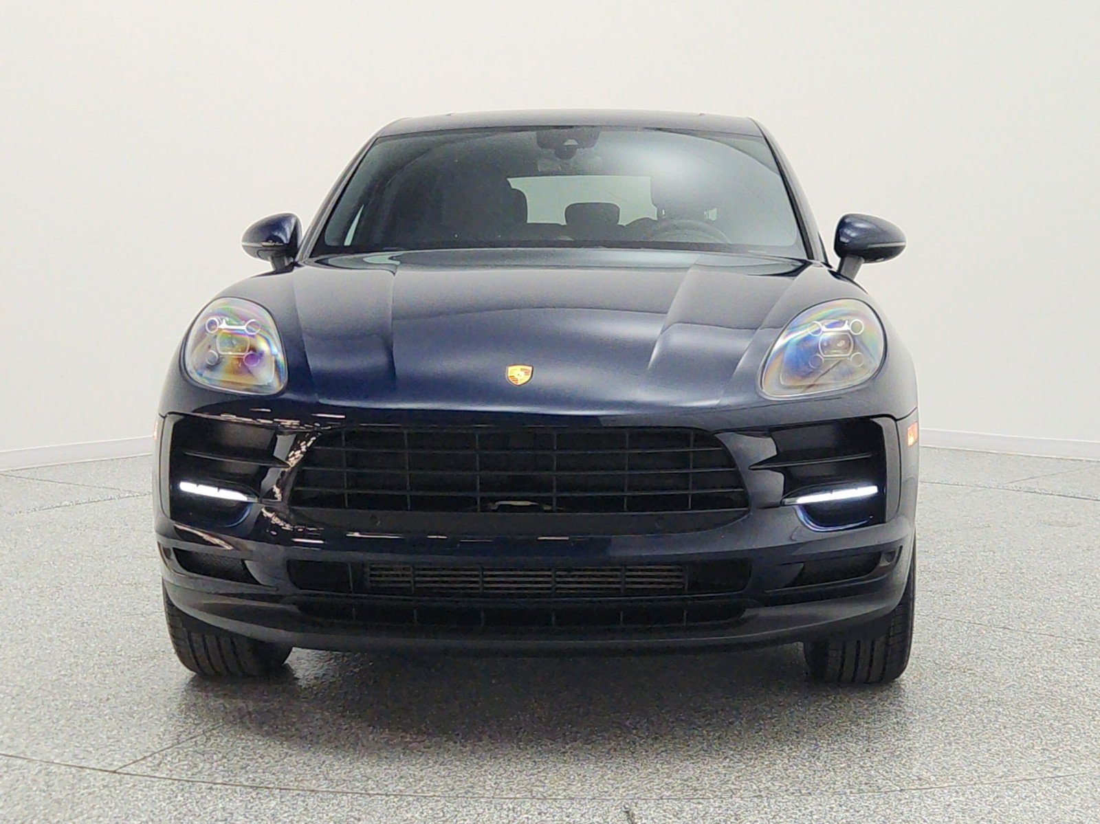 Used 2020 Volcano Grey Metallic Porsche AWD image 2
