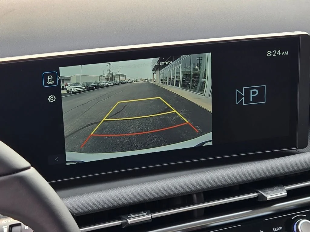 New 2026 White Pearl Hyundai SEL Premium image 26