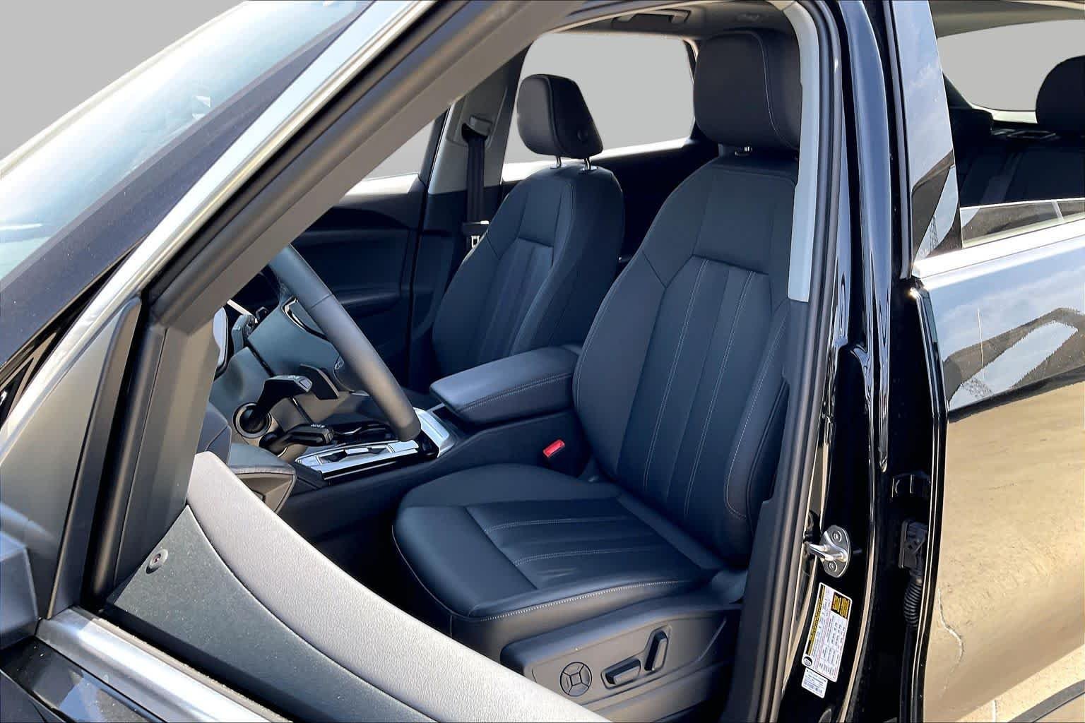 Used 2026 Mythos Black Metallic Audi Premium Plus image 8