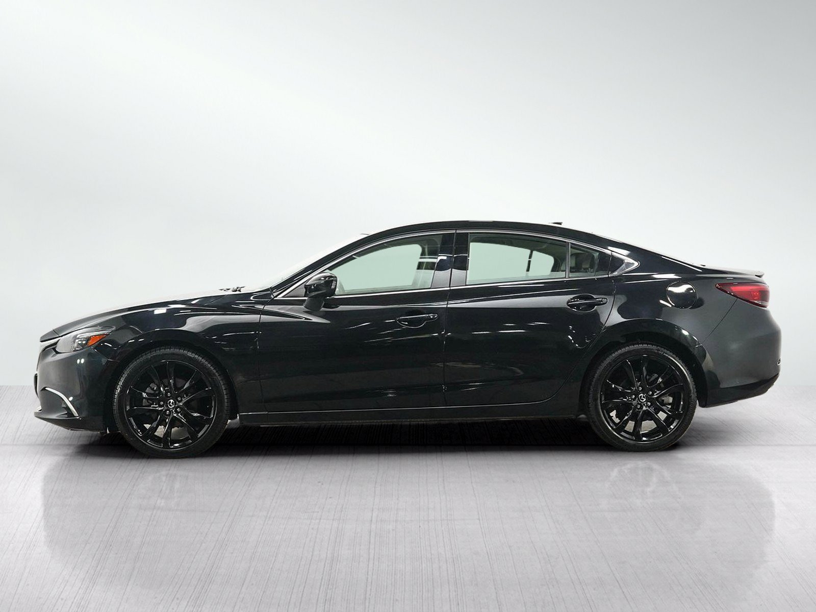Used 2016 Mazda MAZDA6 i Grand Touring with VIN JM1GJ1W57G1460765 for sale in Burnsville, Minnesota