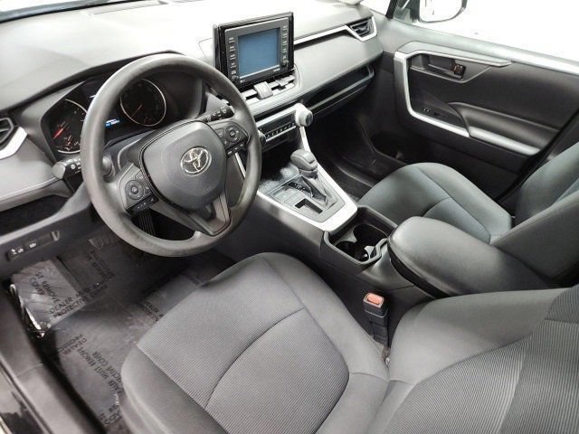 Used 2020 Midnight Black Metallic Toyota LE image 22