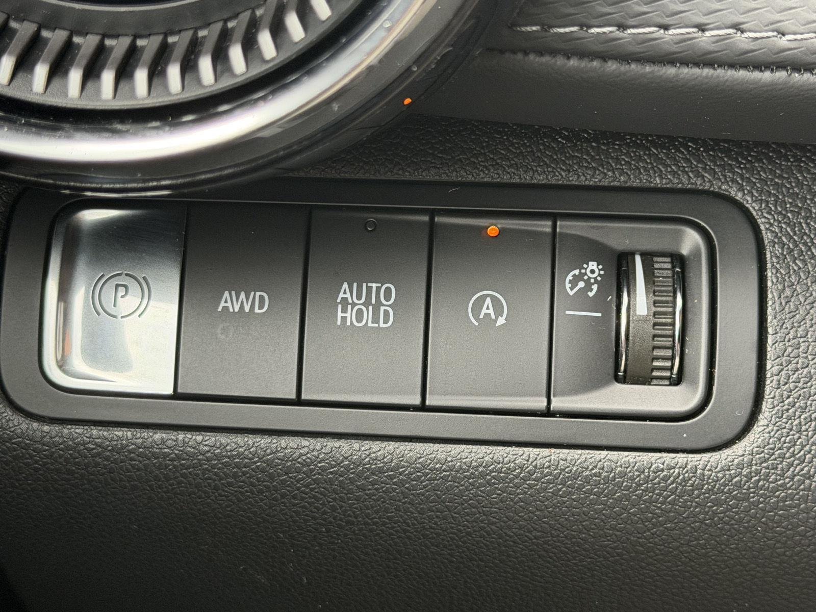 Used 2025 Mosaic Black Metallic Chevrolet LT image 13