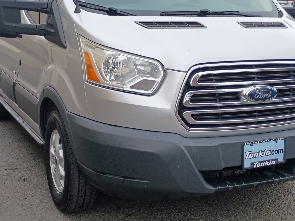 Used 2015 Ingot Silver Ford XLT image 12