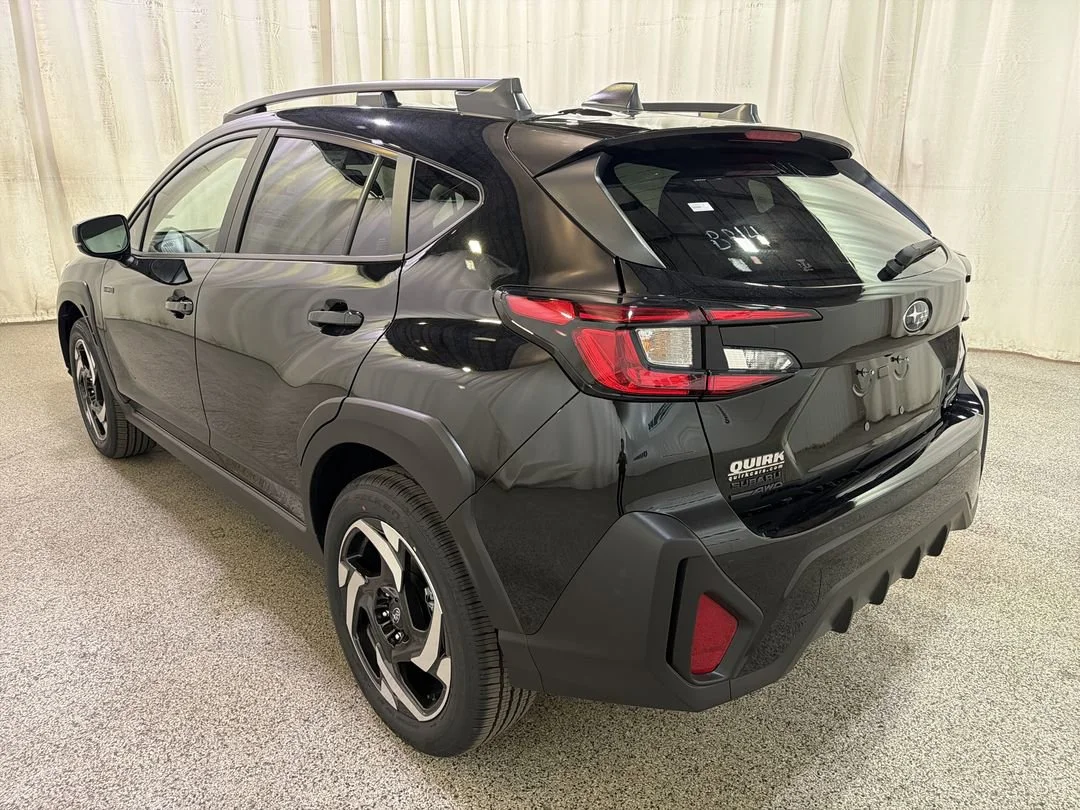 New 2026 Crystal Black Silica Subaru Limited Hybrid image 9