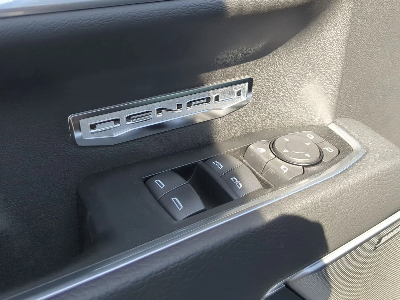 New 2026 Glacier White Tricoat GMC Denali image 24