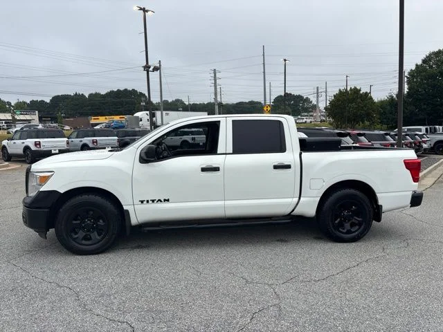 Used 2017 White Nissan S image 5