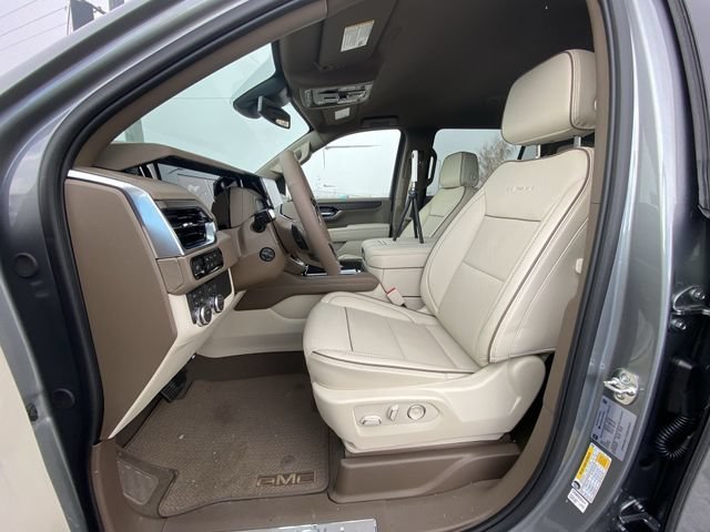 2026 GMC Yukon XL Denali - Photo 11