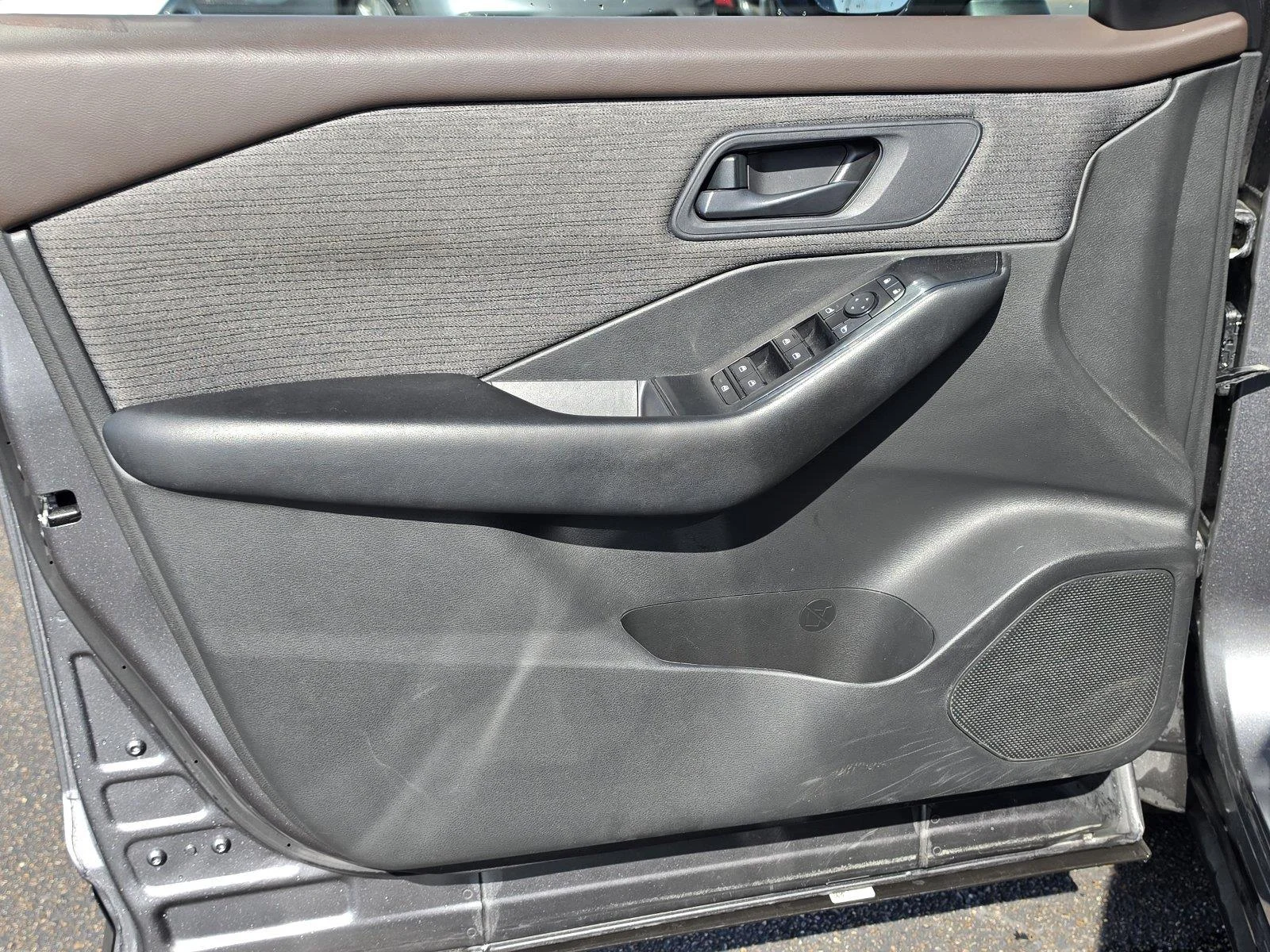Used 2023 Gun Metallic Nissan S image 15