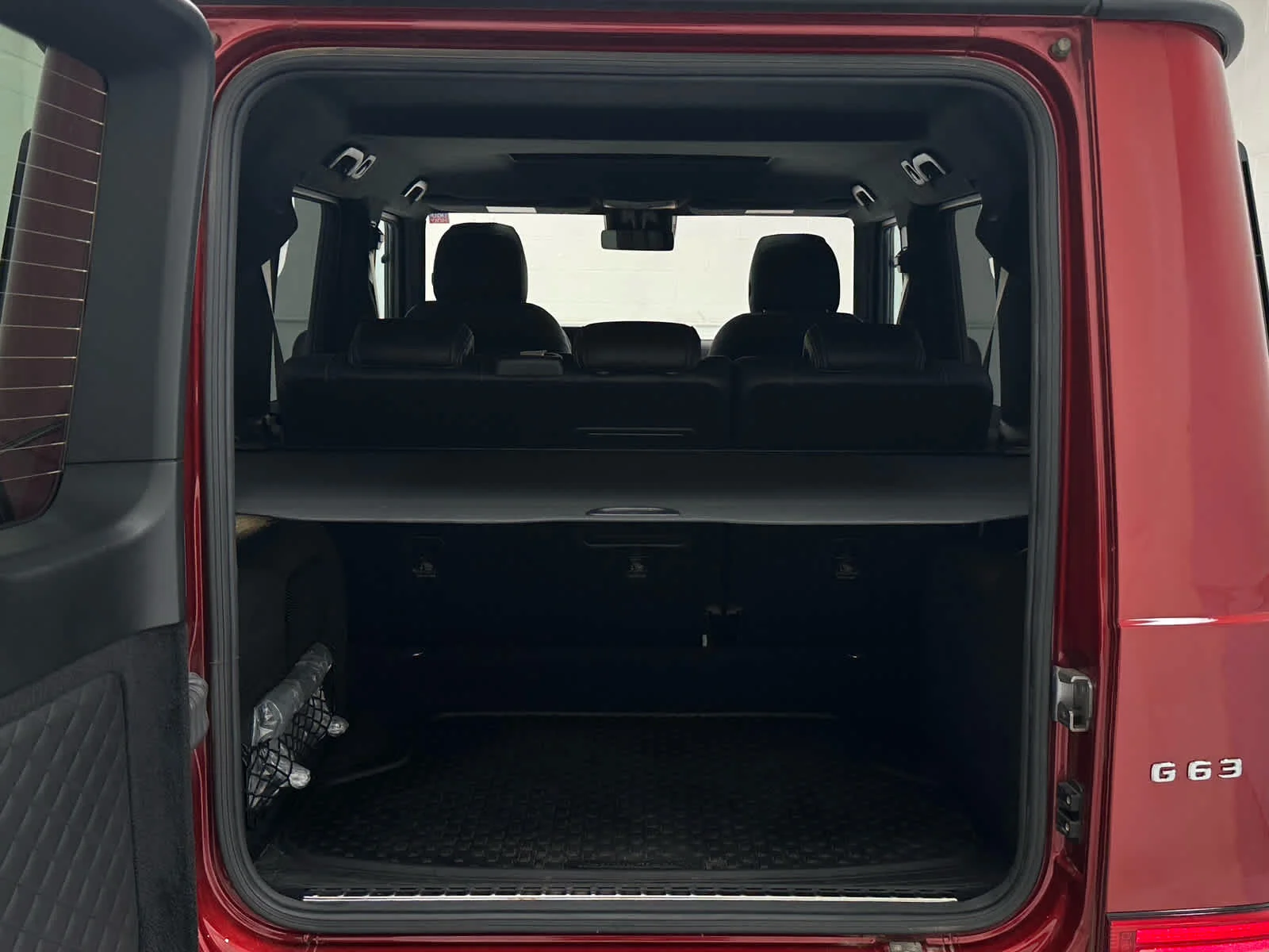 Used 2022 MANUFAKTUR Cardinal Red Metallic Mercedes-Benz AMG® G 63 image 43