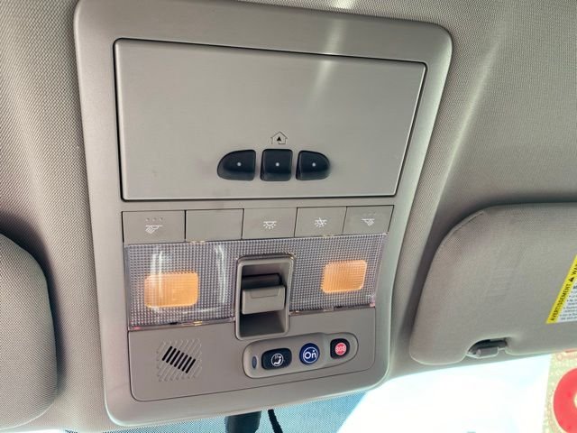 Used 2015 Red Chevrolet LT image 27