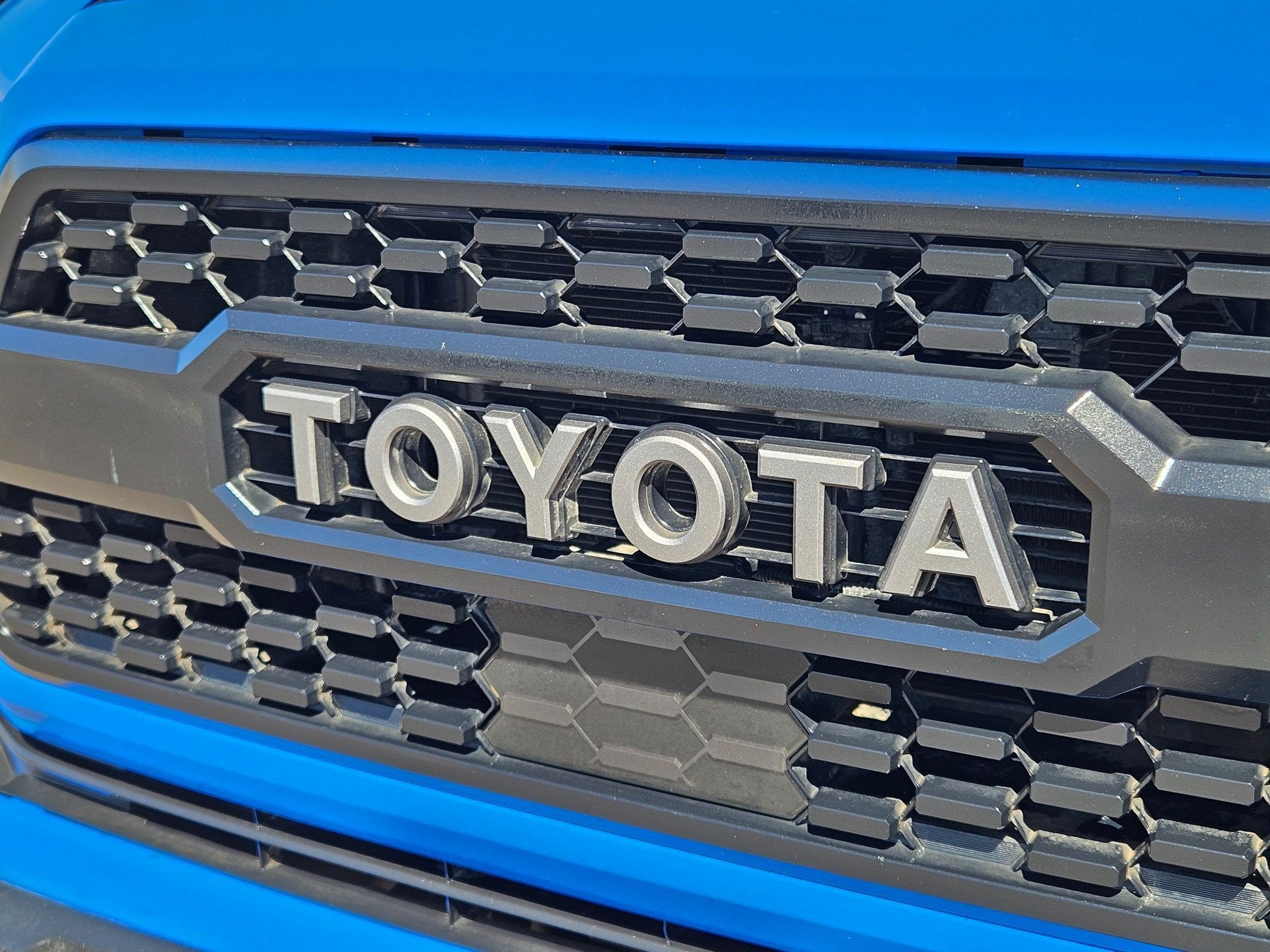 Used 2019 Blue Toyota SR image 10