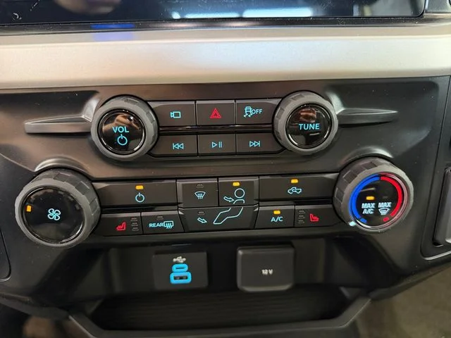 New 2026 Avalanche Ford XLT image 17