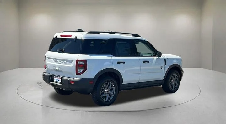 New 2026 Oxford White Ford Big Bend® image 5