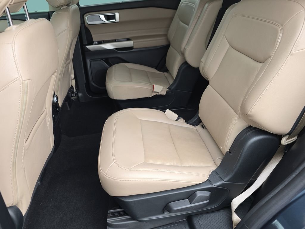 Used 2022 Stone Blue Metallic Ford Limited image 28