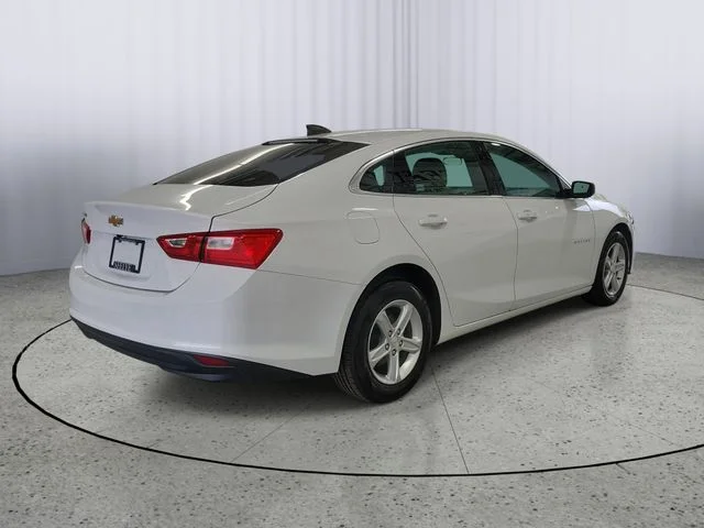 Used 2020 Chevrolet Malibu 1LS with VIN 1G1ZB5ST8LF046918 for sale in Kalamazoo, MI