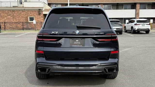 Used 2024 Black BMW xDrive40i image 41