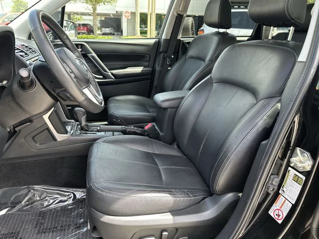 Used 2018 Black Subaru 2.5i Touring image 11