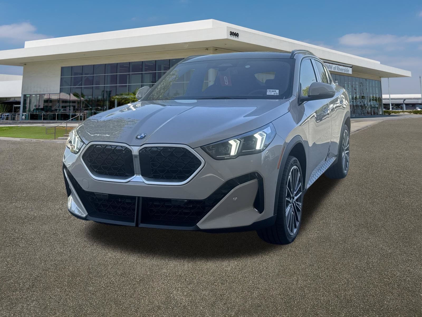 New 2027 Dune Grey Metallic BMW xDrive28i image 4