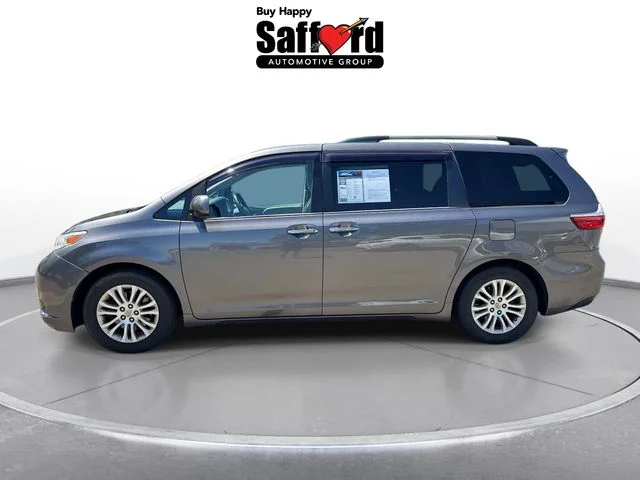 Used 2015 Gray Toyota XLE image 5