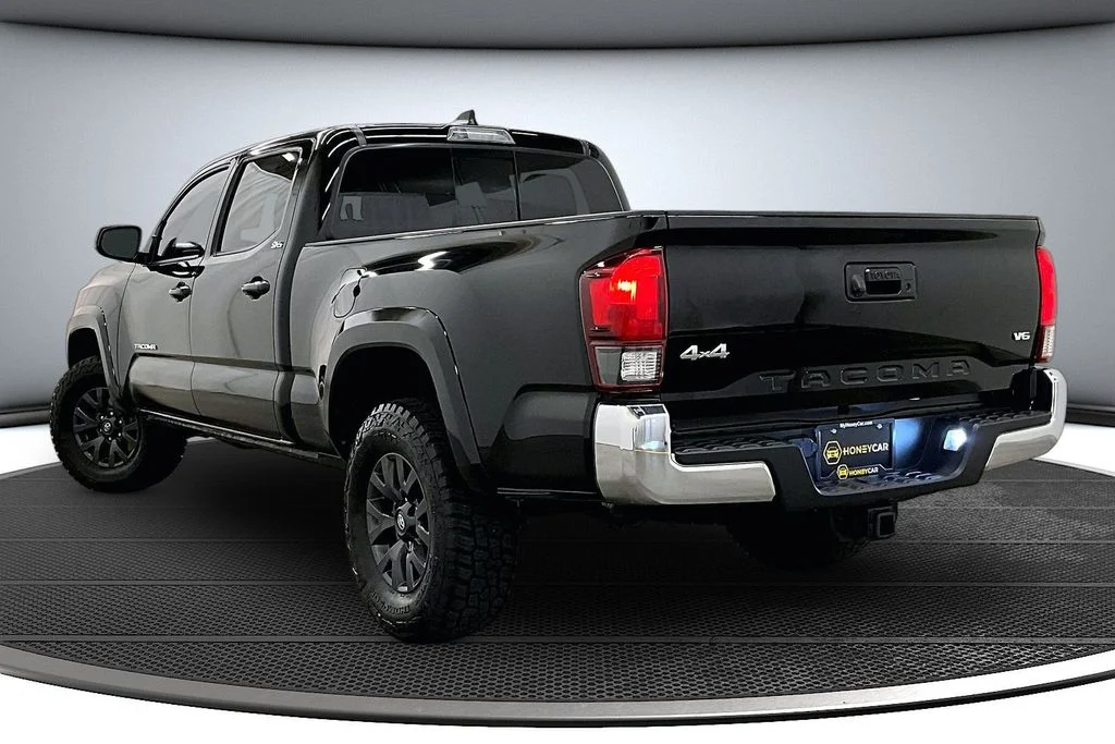 Used 2023 Black Toyota SR5 image 4