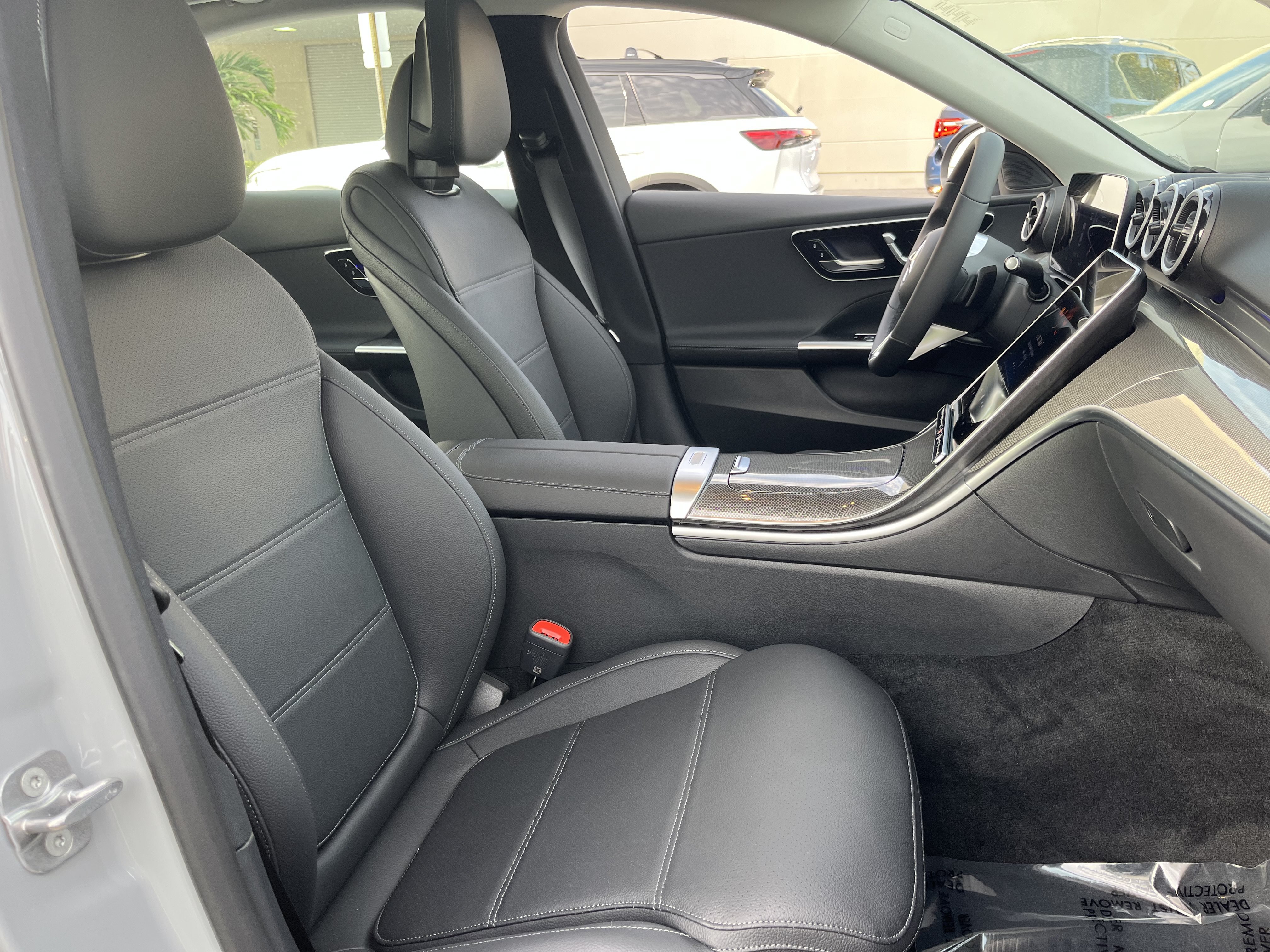 New 2026 MANUFAKTUR Alpine Grey Mercedes-Benz C 300 image 21