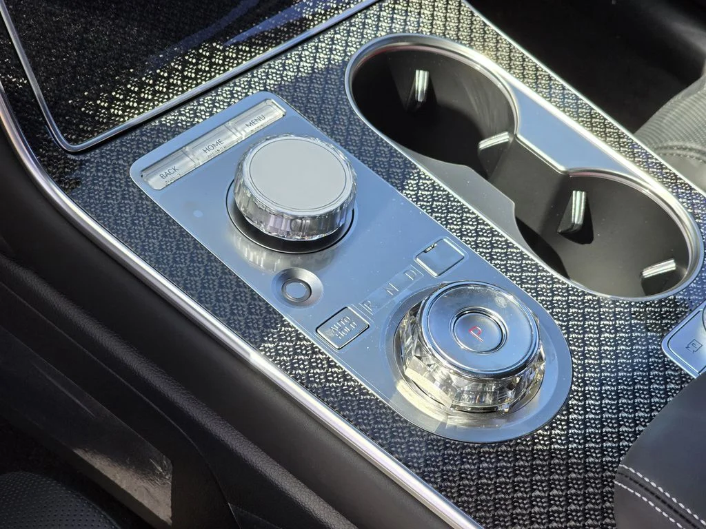 New 2026 Silver Genesis 3.5T e-SC image 17