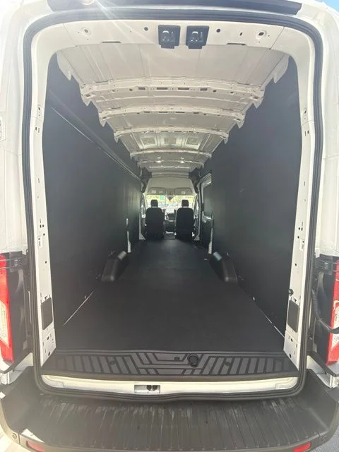 New 2026 White Ford Base image 20