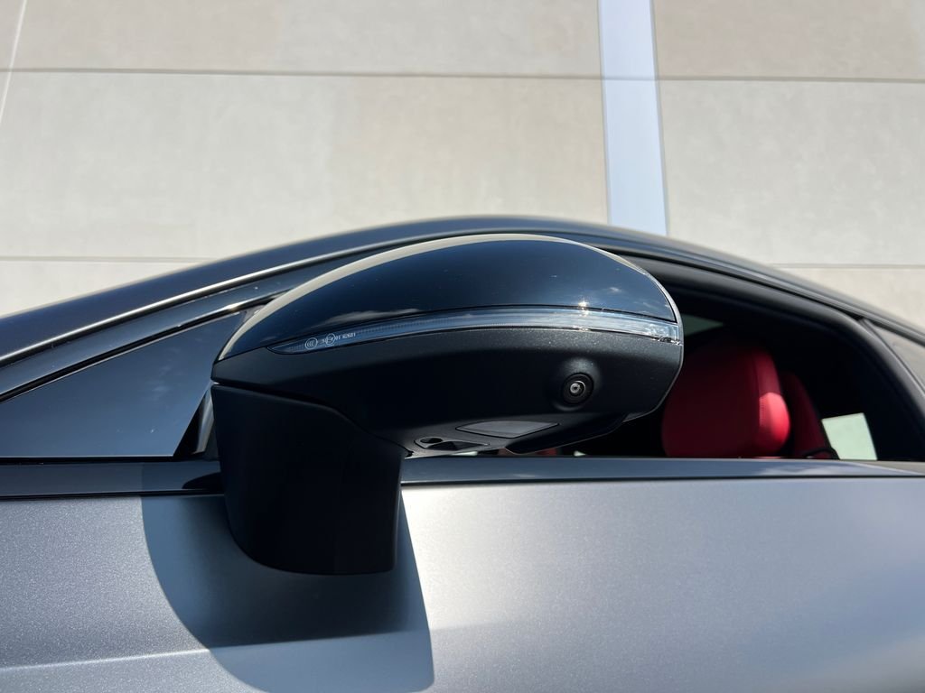 New 2027 MANUFAKTUR exclusive graphite grey magno Mercedes-Benz AMG® CLE 53 4MATIC+ Coupe image 32
