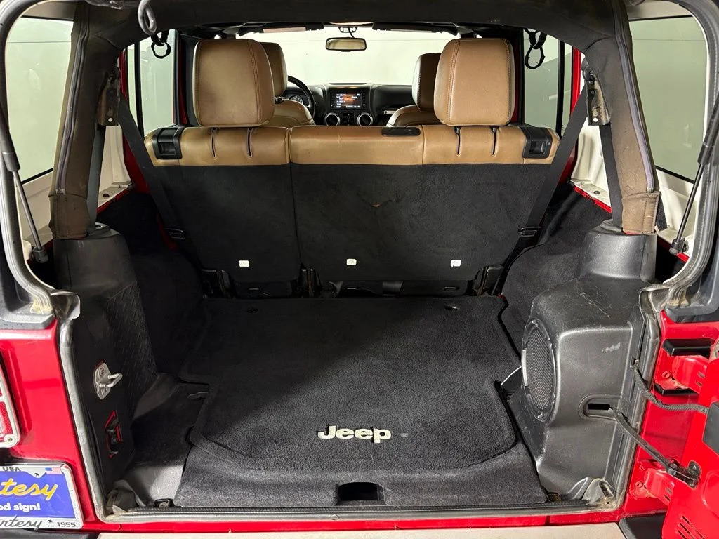 Used 2013 Red Jeep Unlimited Sahara image 43