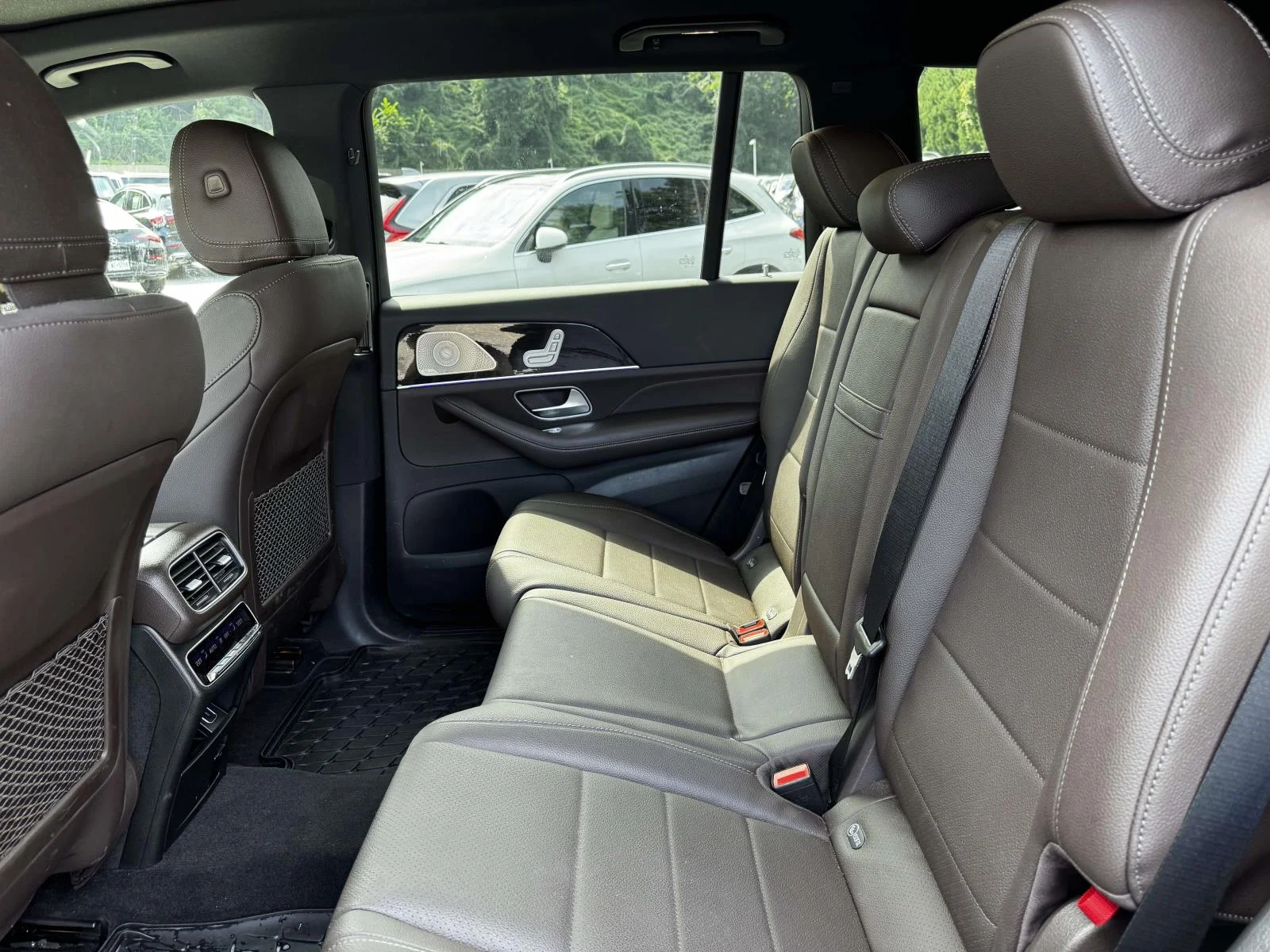 Used 2022 Black Mercedes-Benz GLS 450 image 6