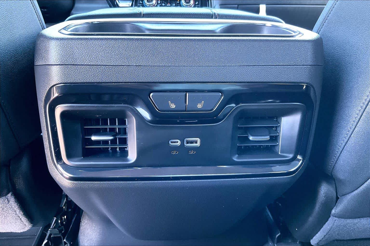 Used 2026 Onyx Black GMC AT4 image 30