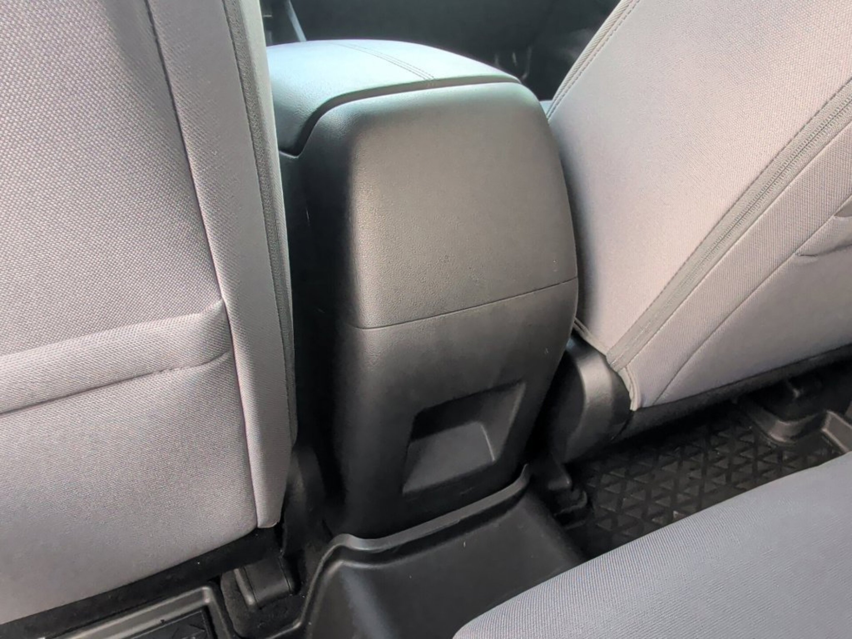 Used 2024 Phantom Black Hyundai SEL image 36