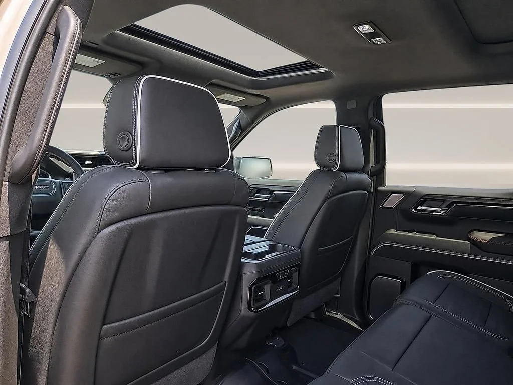 2026 GMC Sierra 1500 AT4X - Photo 11