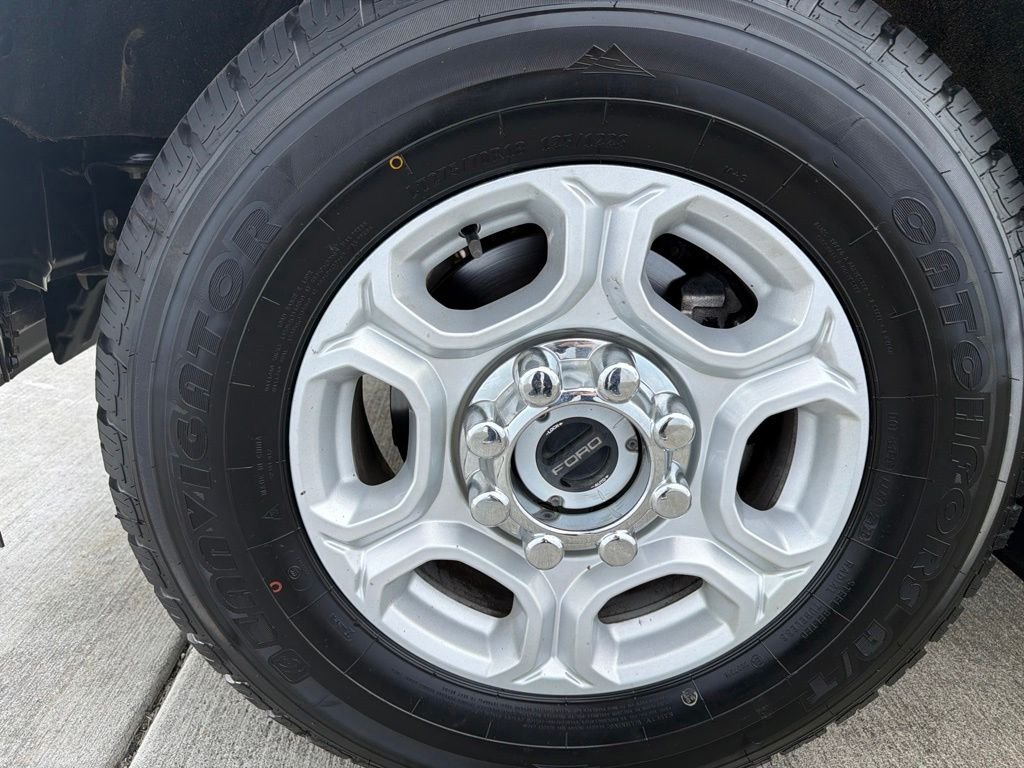 Used 2025  Ford XLT image 31