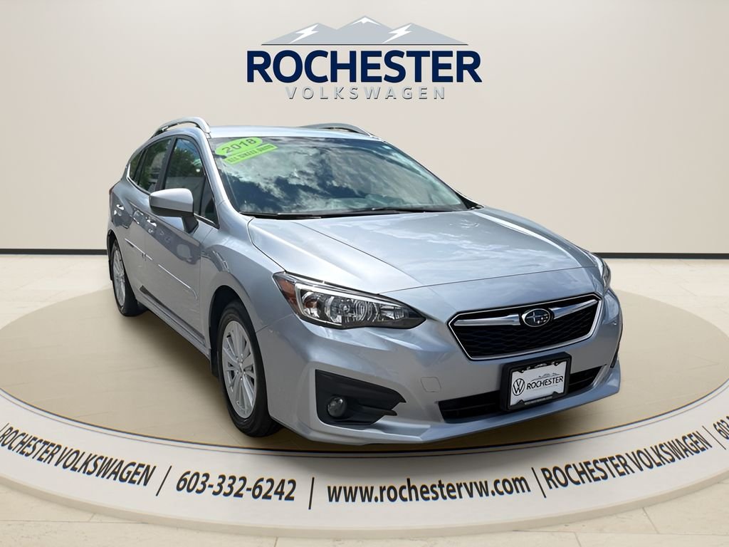 Used 2018 Ice Silver Metallic Subaru 2.0i Premium image 9
